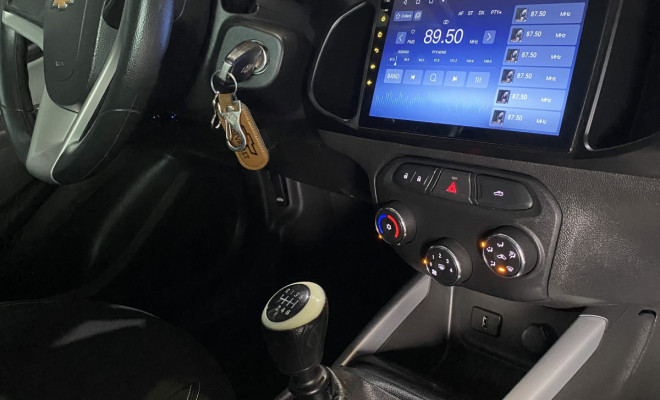 GM - Chevrolet ONIX HATCH LT 1.0 8V FlexPower 5p Mec. 2019 Flex-4