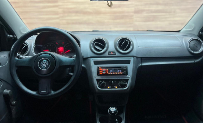 VW - VolksWagen Gol (novo) 1.0 Mi Total Flex 8V 4p 2013 Flex-5