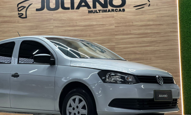 VW - VolksWagen Gol (novo) 1.0 Mi Total Flex 8V 4p 2013 Flex-10