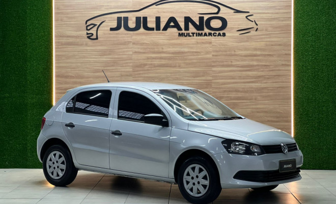 VW - VolksWagen Gol (novo) 1.0 Mi Total Flex 8V 4p 2013 Flex