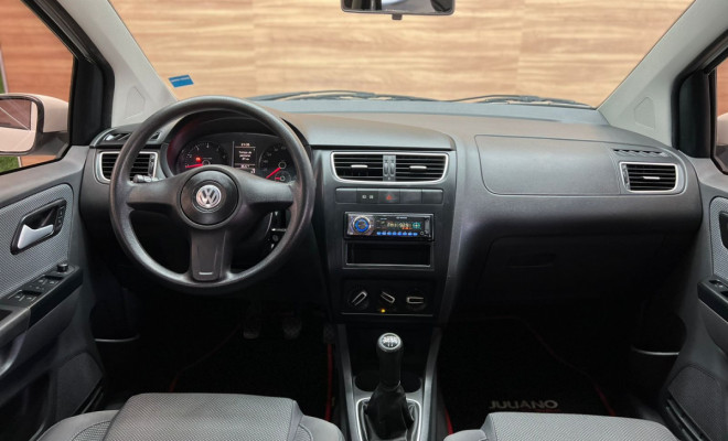 VW - VolksWagen Fox 1.0 Mi Total Flex 8V 5p 2011 Flex-4