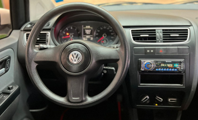 VW - VolksWagen Fox 1.0 Mi Total Flex 8V 5p 2011 Flex-5