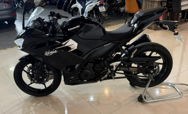 KAWASAKI NINJA 400 2021 Gasolina-7
