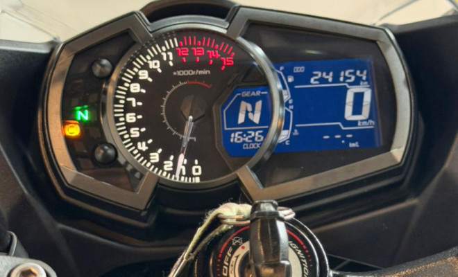 KAWASAKI NINJA 400 2021 Gasolina-8