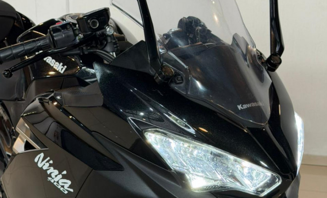 KAWASAKI NINJA 400 2021 Gasolina-9
