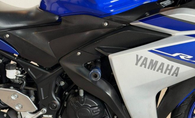 YAMAHA YZF R-3 321/ABS 2016 Gasolina-1