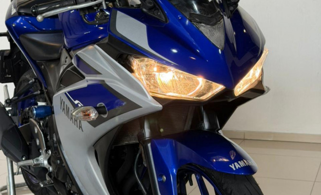 YAMAHA YZF R-3 321/ABS 2016 Gasolina-10