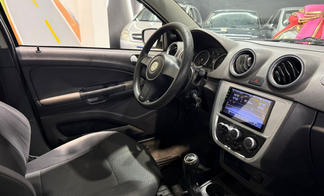 VW - VolksWagen Gol City (Trend)/Titan 1.0 T. Flex 8V 4p 2011 Flex-4