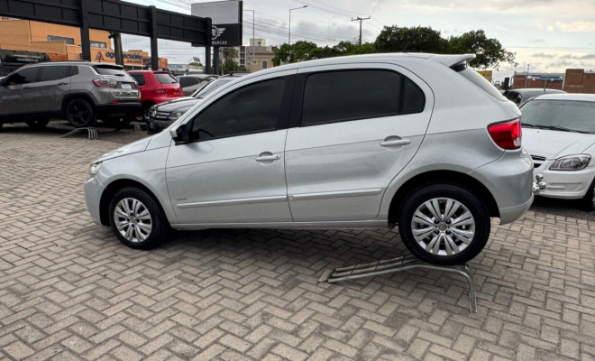 VW - VolksWagen Gol (novo) 1.6 Mi Total Flex 8V 4p 2013 Flex-7