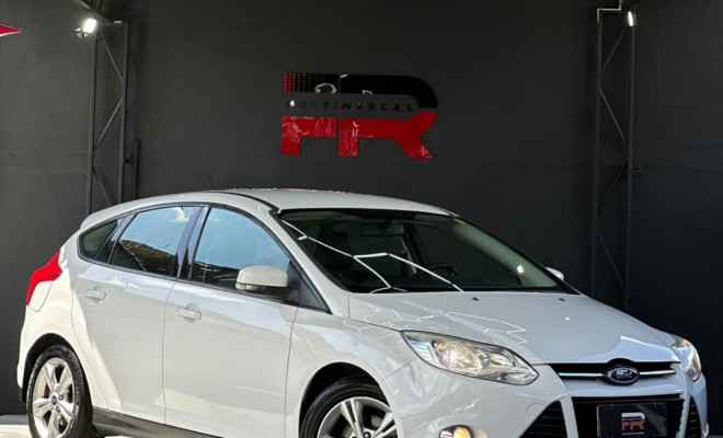 Ford Focus 1.6 S/SE/SE Plus Flex 8V/16V  5p 2015 Flex-3