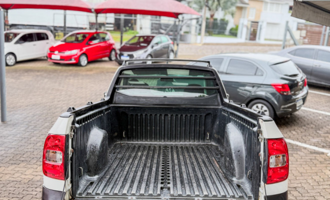 VW - VolksWagen Saveiro 1.6 Mi/ 1.6 Mi Total Flex 8V 2014 Flex-7