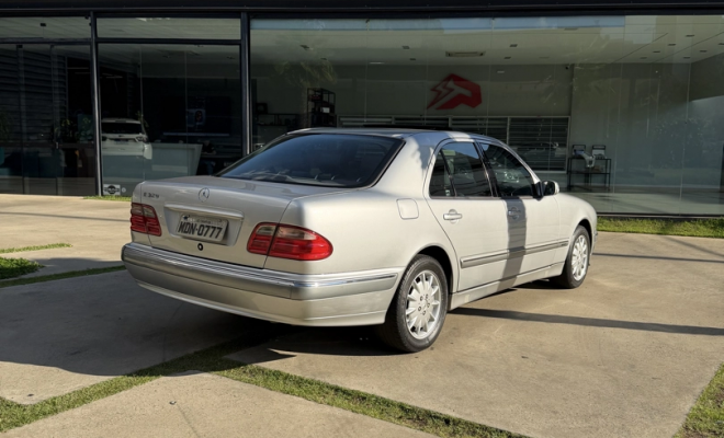 Mercedes-Benz E-320 3.2 Elegance 2000 Gasolina-1