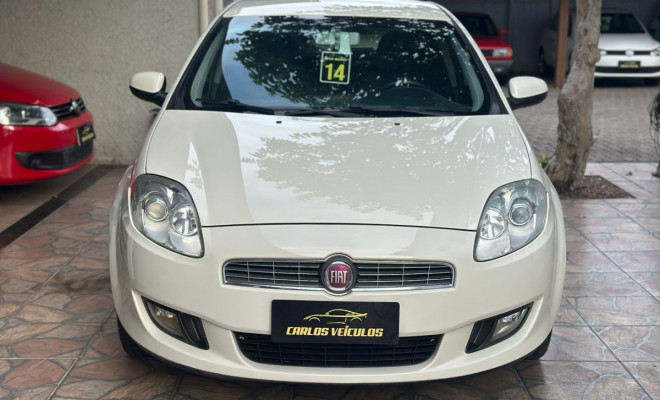 Fiat Bravo ESSENCE Dualogic 1.8 Flex 16V 5p 2014 Flex
