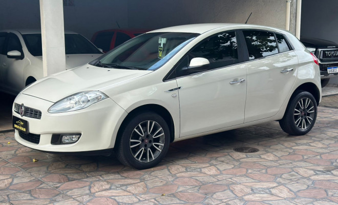 Fiat Bravo ESSENCE Dualogic 1.8 Flex 16V 5p 2014 Flex-1