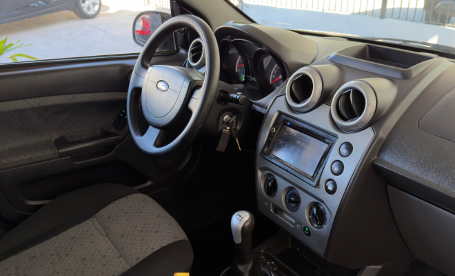 Ford Fiesta 1.6 16V Flex Mec. 5p 2013 Flex-2