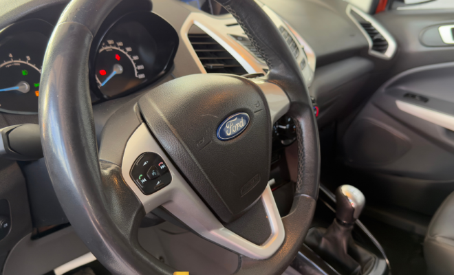 Ford EcoSport FREESTYLE 1.6 16V Flex 5p 2013 Flex-4