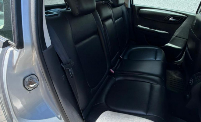 Citroën C4 PALLAS GLX 2.0/ 2.0 Flex Aut. 2011 Flex-20