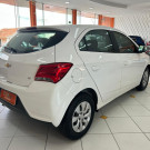 GM - Chevrolet ONIX HATCH LT 1.0 8V FlexPower 5p Mec. 2019 Flex-2