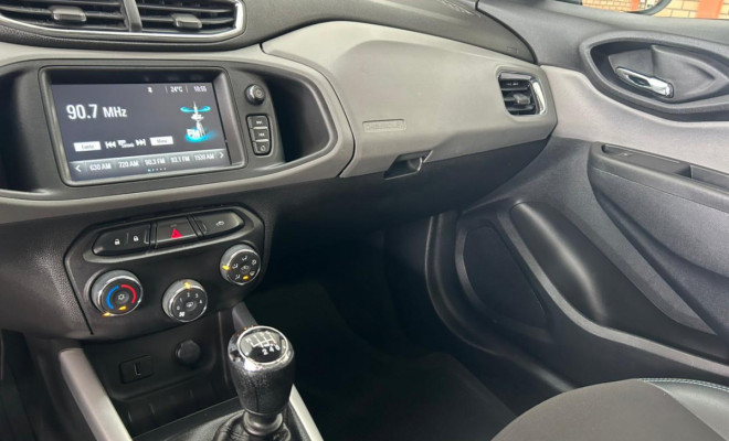 GM - Chevrolet ONIX HATCH LT 1.0 8V FlexPower 5p Mec. 2019 Flex-5