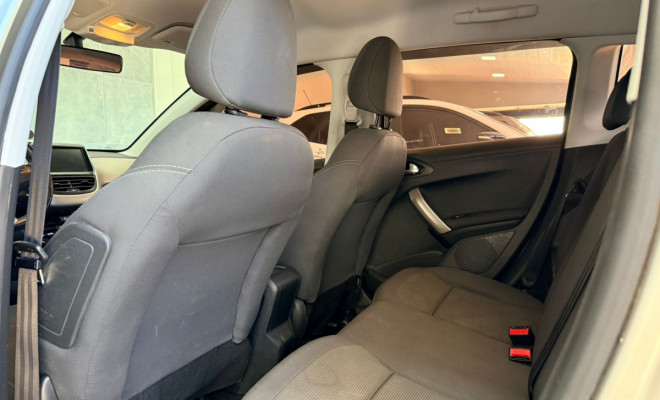 Peugeot 2008 Allure 1.6 Flex 16V 5p Aut. 2017 Flex-11