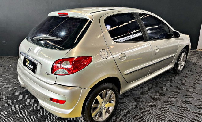Peugeot 207 XR Sport 1.4 Flex 8V 5p 2013 Flex-1