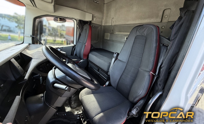 VOLVO FH-460 GLOBETROTTER 6x2 2p (diesel) (E5) 2018 Diesel-6