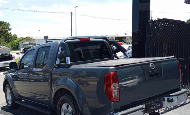 Nissan Frontier SE/SE Strik CD 4x2 2.5 TB Dies. 2011 Diesel-4