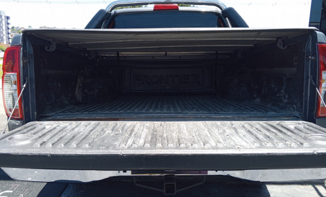 Nissan Frontier SE/SE Strik CD 4x2 2.5 TB Dies. 2011 Diesel-11