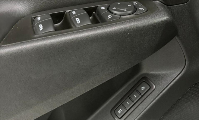 GM - Chevrolet EQUINOX Premier 2.0 Turbo AWD 262cv Aut. 2019 Gasolina-9