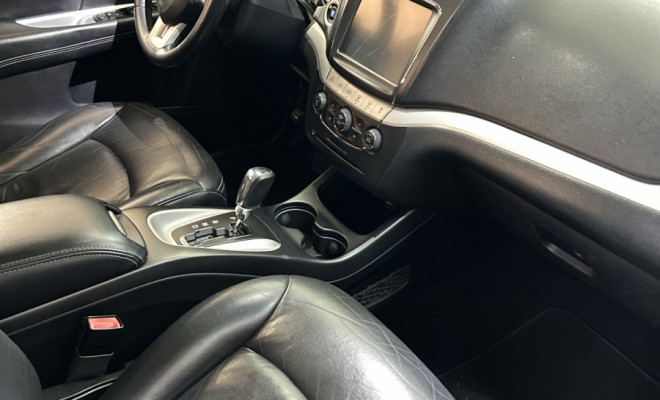 Dodge JOURNEY SXT 3.6 V6 Aut. 2015 Gasolina-4