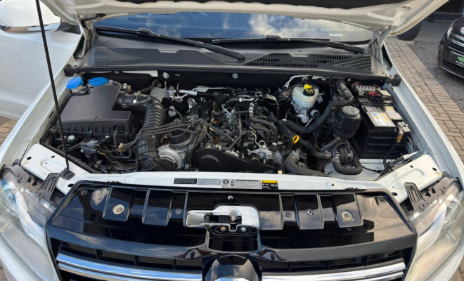 VW - VolksWagen AMAROK High.CD 2.0 16V TDI 4x4 Dies. Aut 2016 Diesel-11