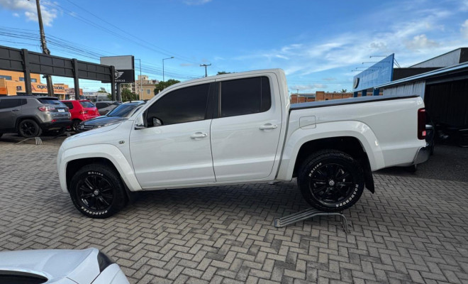 VW - VolksWagen AMAROK High.CD 2.0 16V TDI 4x4 Dies. Aut 2016 Diesel-19