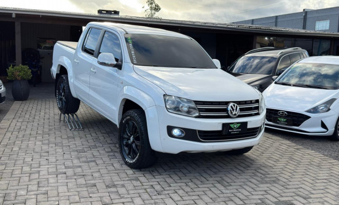 VW - VolksWagen AMAROK High.CD 2.0 16V TDI 4x4 Dies. Aut 2016 Diesel-1