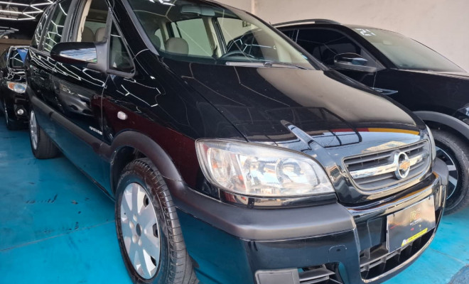 GM - Chevrolet Zafira Expres. 2.0 MPFI FlexPower 5p Automático 2012 Flex