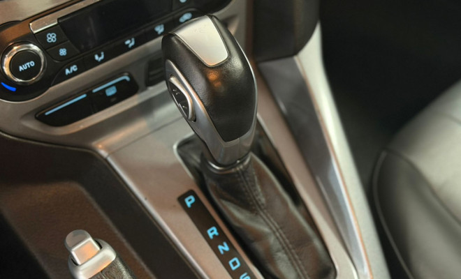 Ford Focus Sedan 2.0 Titanium Flex 4p Aut. 2015 Flex-12