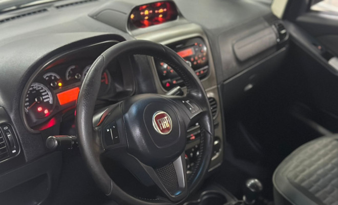 Fiat Idea Advent./ Adv.LOCKER 1.8 mpi Flex 5p 2016 Flex-4