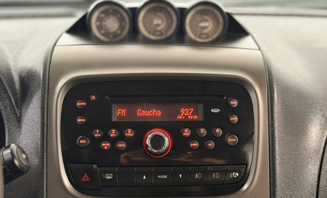 Fiat Idea Advent./ Adv.LOCKER 1.8 mpi Flex 5p 2013 Flex-11