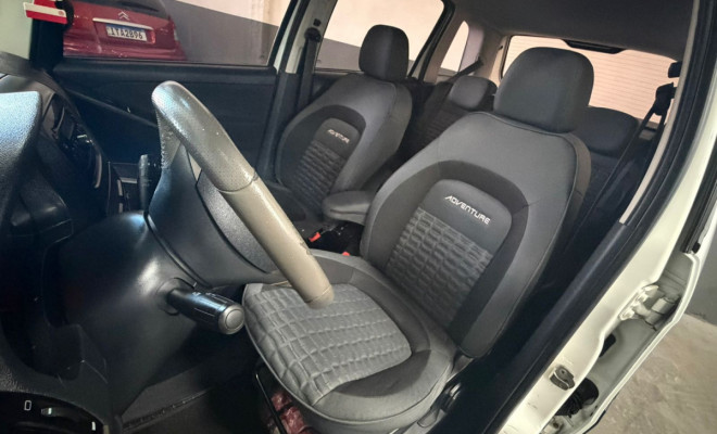 Fiat Idea Advent./ Adv.LOCKER 1.8 mpi Flex 5p 2013 Flex-7