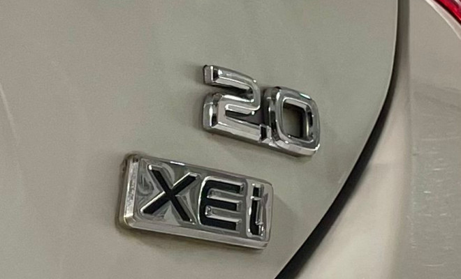 Toyota Corolla XEi 2.0 Flex 16V Aut. 2018 Flex-18