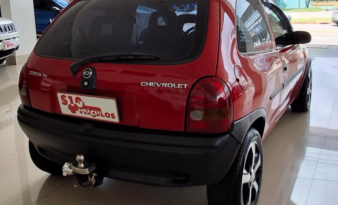 GM - Chevrolet Corsa GL 1.6 MPFI / 1.4 EFI 2p e 4p 1995 Gasolina-2
