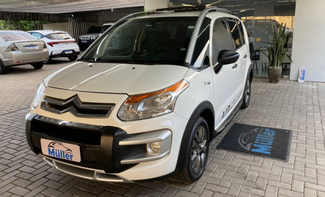 Citroën C3 GLX 1.6 Flex 16V 5p  Aut. 2014 Flex