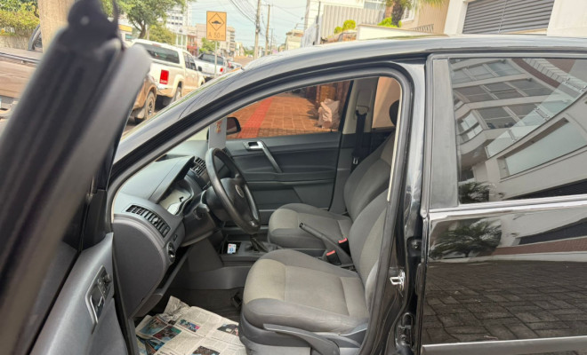 VW - VolksWagen Polo 1.6 Mi/S.Ouro 1.6 Mi Tot.Flex 8V 5p 2008 Flex-6