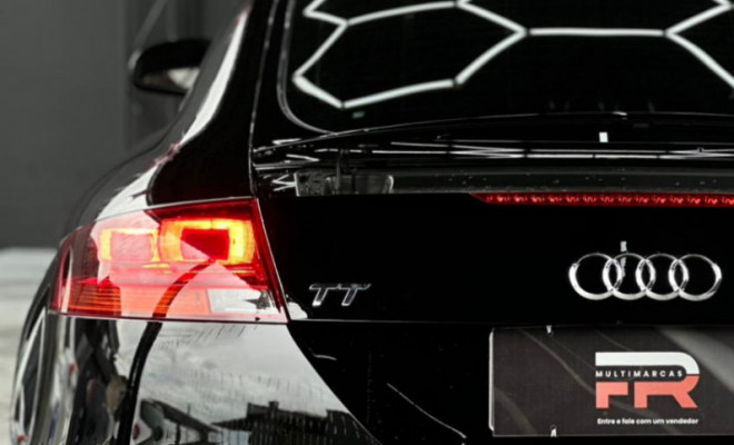 Audi TT 2.0 16v TFSI S-Tronic 2014 Gasolina-10