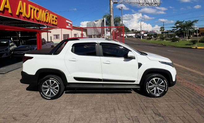 Fiat Strada Volcano 1.3 Flex 8V CD 2021 Flex-4