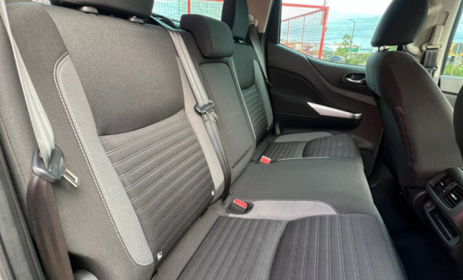 Nissan Frontier SE CD 4x4 2.3 Bi-TB Diesel Aut. 2023 Diesel-10