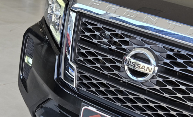 Nissan Frontier XE CD 4x4 2.3 Bi-TB Diesel Aut. 2023 Diesel-2