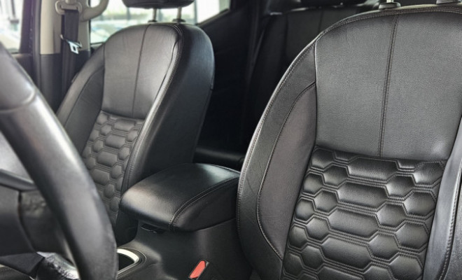 Nissan Frontier XE CD 4x4 2.3 Bi-TB Diesel Aut. 2023 Diesel-11