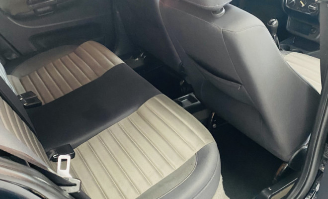 VW - VolksWagen VOYAGE COMF/Highli. 1.6 T.Flex 8V 4p 2014 Flex-6