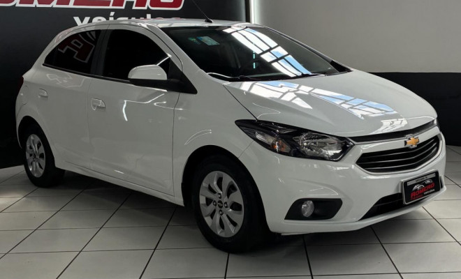 GM - Chevrolet ONIX HATCH LT 1.0 8V FlexPower 5p Mec. 2019 Flex-1