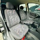 GM - Chevrolet Corsa Hatchback 1.0 MPFI 8V 71cv 5p 2004 Gasolina-7